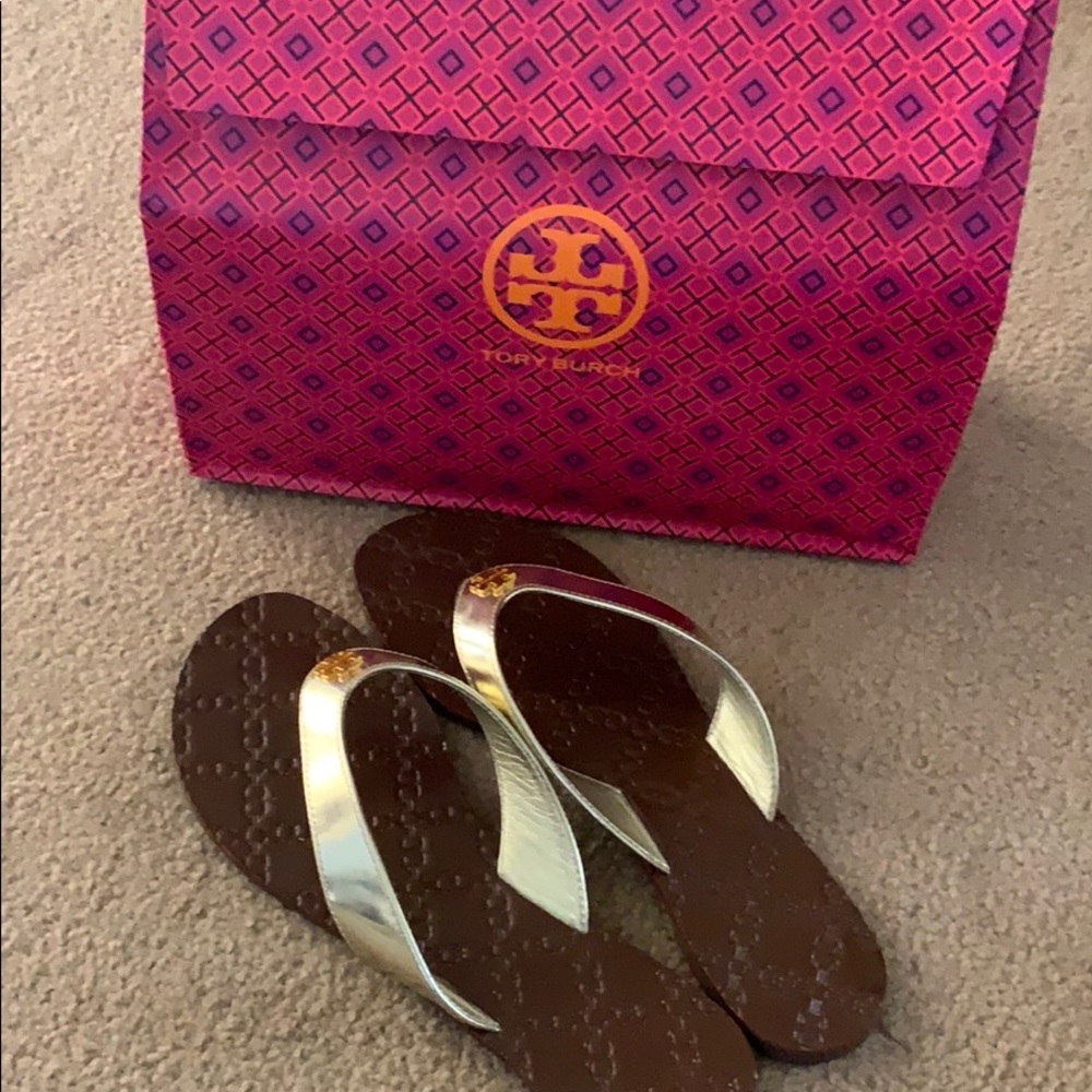 Tory Burch Thong sz 10.5